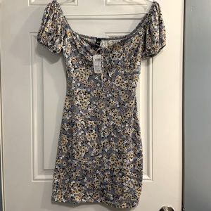 Windsor “Fabulous Floral Puff Sleeve” mini dress